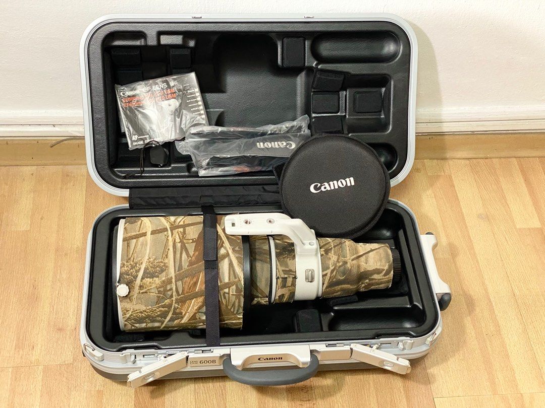 Canon 600mm F4 IS II lens